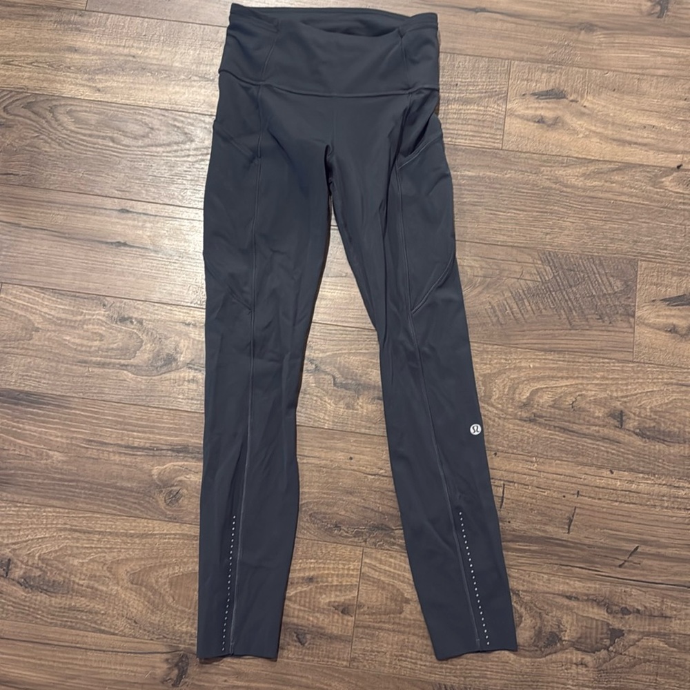 Women’s Lululemon fast and free